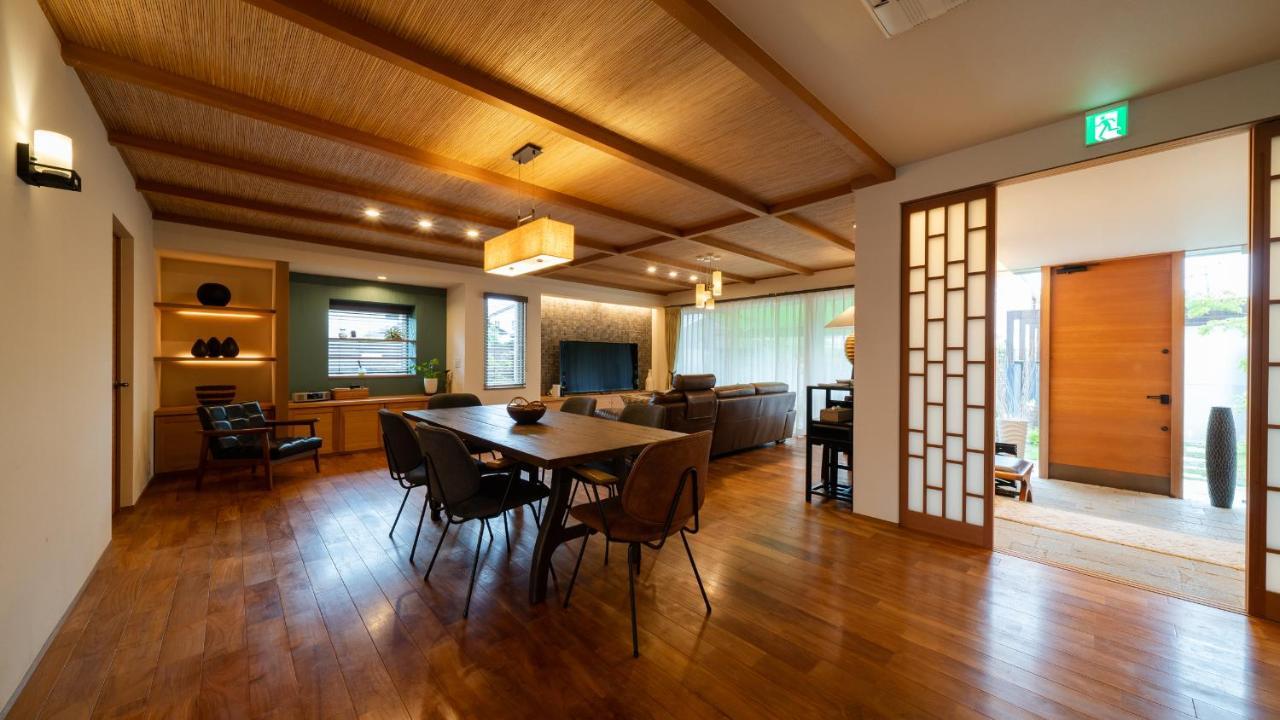 סאגה Villa 石の蔵 Hotel מראה חיצוני תמונה