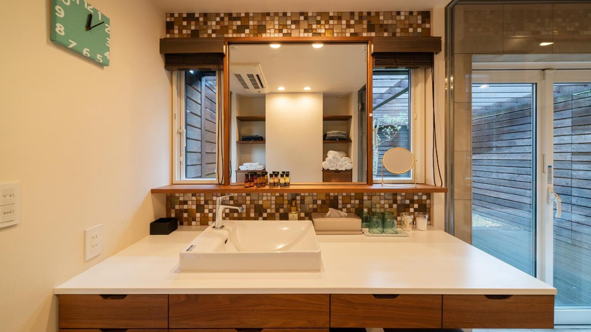 סאגה Villa 石の蔵 Hotel מראה חיצוני תמונה